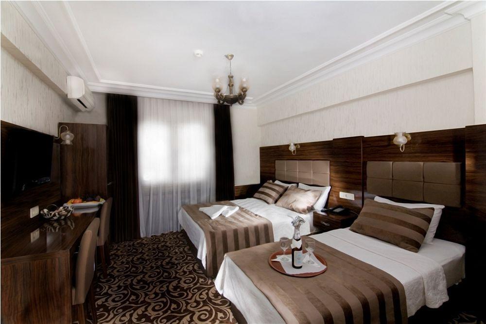 Pelikan Hotel Istanbul Exteriör bild