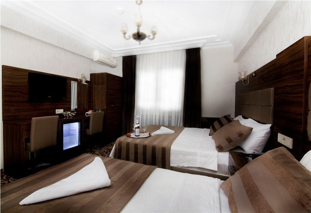 Pelikan Hotel Istanbul Exteriör bild